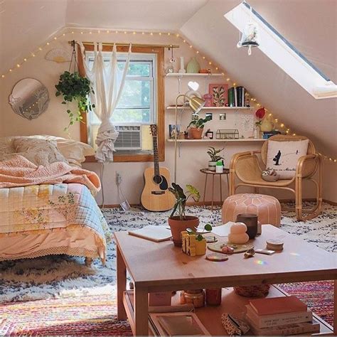 36 Lovely Attic Bedroom Ideas With Bohemian Style Bedroom Design