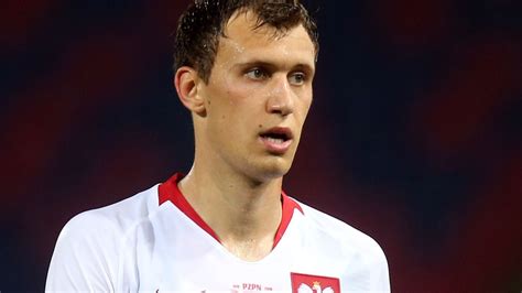 arsenal won t sell krystian bielik unless they get £10m transfer fee as four championship clubs