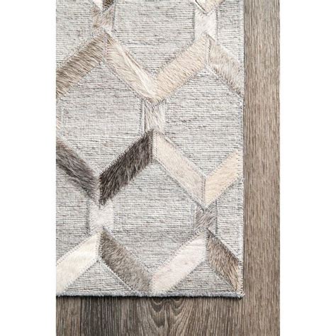 Willa Arlo Interiors Jevon Geometric Handmade Tufted Gray Area Rug