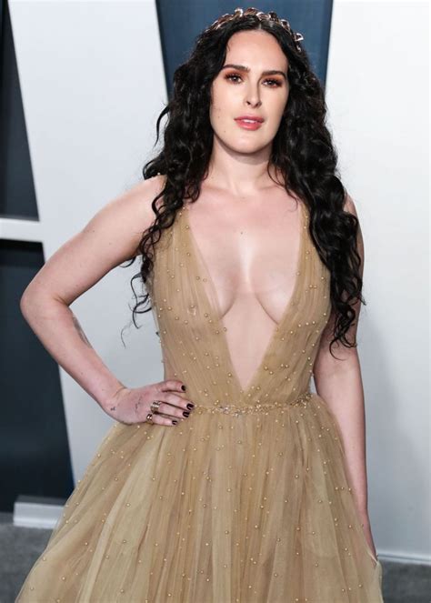 Rumer Willis Braless Boobs In A Low Cut See Through Dress Fappenist