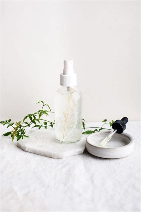 Homemade Jasmine Aloe Perfume Body Spray Recipe