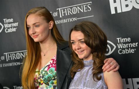Maisie Williams Shares Game Of Thrones Ending With Mom