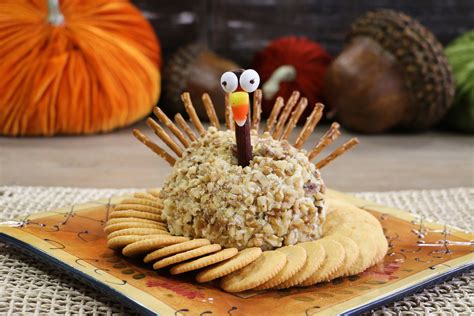 Bacon Ranch Cheese Ball Turkey Dutch Farms