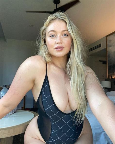 Model Iskra Lawrence Called ‘fat At 15 And Marked Out Of 10 But Is