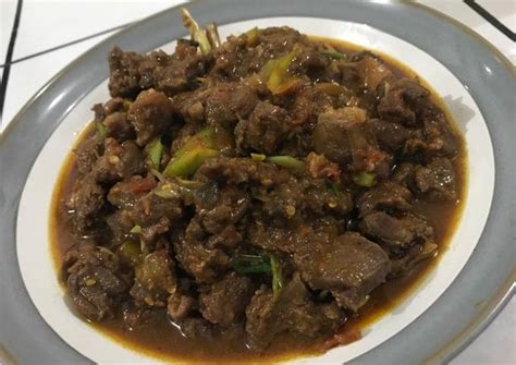 Resep daging kambing yang gurih pedas untuk idul adha? Resep Rica-rica Daging Kambing oleh Dapur AlaManda - Cookpad