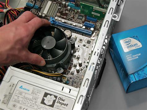 Intel mengembangkan prosesor pertamanya pada tahun 1971 yang bernama intel 4004. Intel and AMD Processor Upgrades for your PC | Disc Depot ...