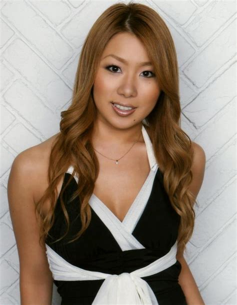 Hitomi Saitô Net Worth Wiki Bio Married Dating Family Height Age Ethnicity