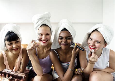 Download Premium Image Of A Diverse Group Of Women Using Makeup 13447 Putting On Makeup Skin