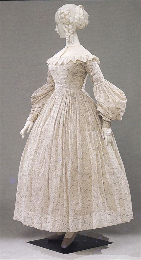 1837 R Historical Dresses Victorian Fashion Fashion