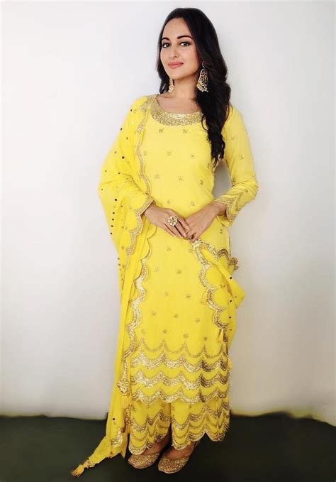 Sharara Suit With Full Sleeves Of Sonakshi Sinhas Dresses K4 Fashion