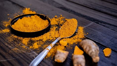 Turmeric For Acne Benefits Of The Spice And How To Include It In Skincare