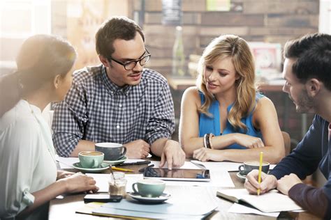6 Reasons Collaboration Can Help You Grow Your Business