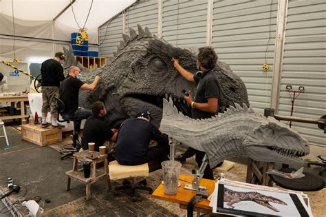 ‘jurassic World Dominion Making The Giganotosaurus Indiewire