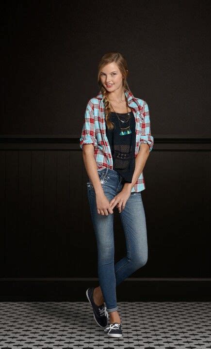 So Laid Back But So Cute Hollister Clothes Hollister Looks Denim