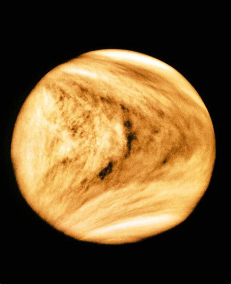 Is There ALIEN Life In Clouds Of Venus Scientists Urge NASA To Explore