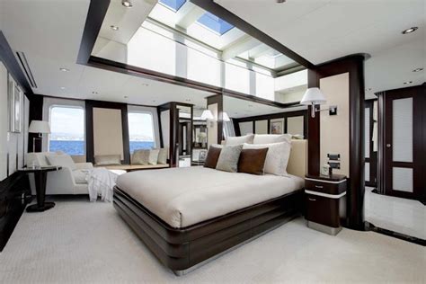 17 Extravagant Yacht Bedrooms You Have To See Top Dreamer