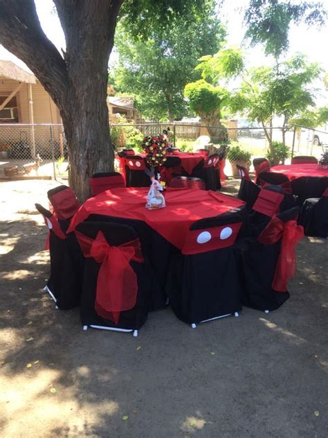 Also, you can decorate the jars with satin pink ribbons for a sweet look. Mickey Mouse Party ~ Set Up ~ Table Set Up (With images ...