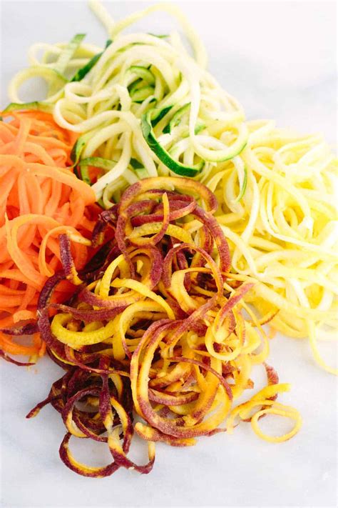 Spiralized Vegetable Noodle Salad With Avocado Sauce Jessica Gavin