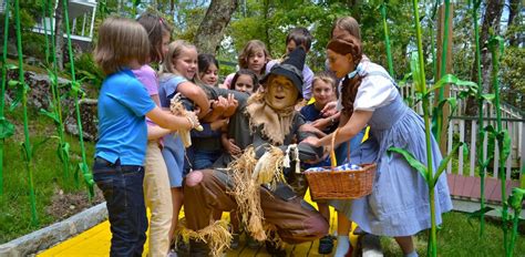 Autumn At Land Of Oz A Wizard Of Oz Theme Park Near Banner Elk Nc 2023