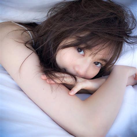 画像1 9 乃木坂46生田絵梨花“彼女感”溢れる寝起きショット公開 モデルプレス