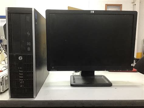 Desktop And Monitor Hp Compaq 8200 Elite Sff With Hp Le1901we Screen