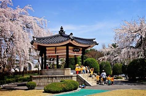 Where is south korea located on the korean peninsula? Republica Coreea: istorie, cultură, turism şi gastronomie ...