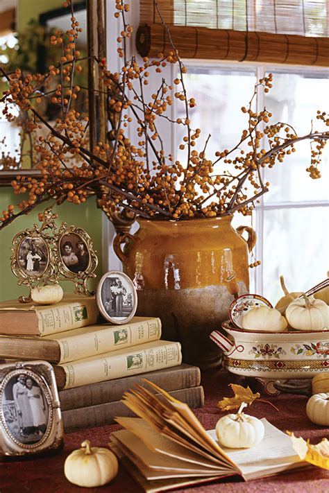 Memphis is relaxed, unpretentious and friendly. Autumn-Inspired Home Decor - The Cottage Journal