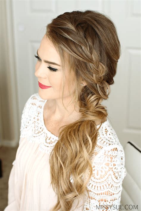 Hairstyles On The Side For Prom Hairstyle Guides