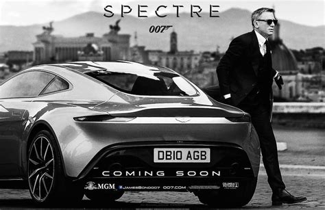 “spectre” Review Bond Disappears In “spectre’s” Foggy Mess The Lancer Link