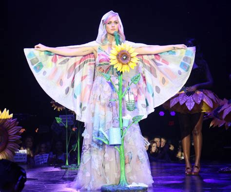 Katy Perry To Release Prismatic Tour As Her 2nd Concert Movie