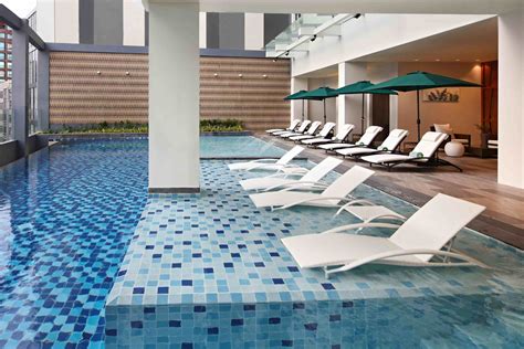International Hotel Holiday Inn Opens In Cebu Business Park