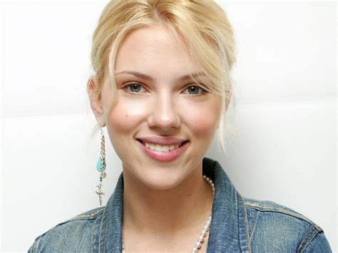 Beautiful Smile Of Scarlett Johansson Close Up Actress Photos Hd