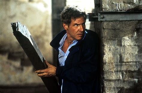 Harrison ford returns as cia analyst jack ryan and the film was helmed by patriot games director phillip noyce. Clear and Present Danger 1994 Movie Free Download 720p BluRay