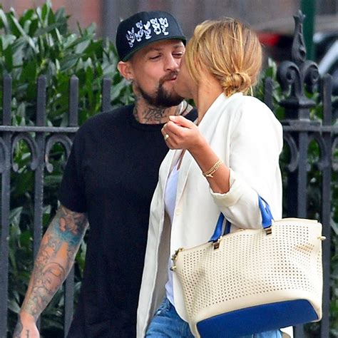 Cameron Diaz And Benji Madden Kissing In Nyc Popsugar Celebrity