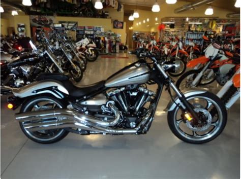 Yamaha midnight star patch motorcycles v2 cruiser xv1900a twin 1854cc 113.1cu #4. Buy 2012 Yamaha RAIDER 1900 Cruiser on 2040-motos
