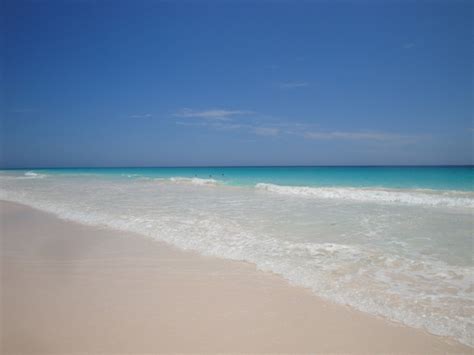 Caribbean Photo Of The Week Pink Sands Beach Harbour Island