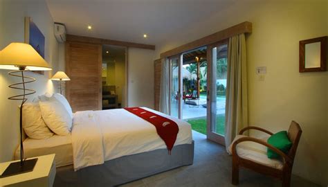 Vidio full mihanika dibali : Villa 4 kamar disewakan harian di Bali. kamar tidur modern ...
