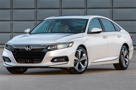 2018 Honda Accord First Look Lower Wider Shorter