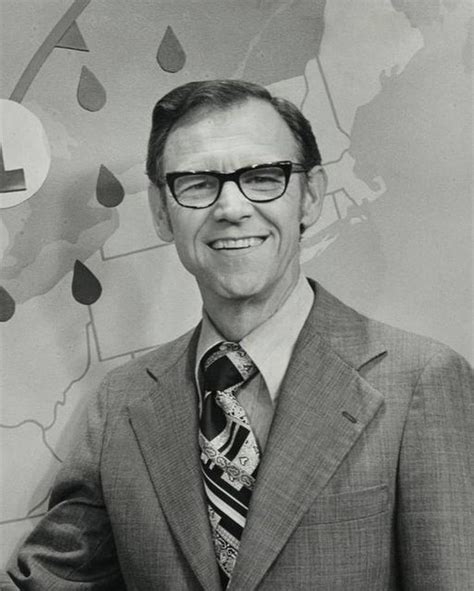 Dan Henry Longtime Weatherman At Wdaf Died Saturday At Age 89 Henry Did Weather At Wdaf From