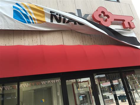 Online banking (free if enrolled for estatements) mobile banking. First Niagara Bank Branches About to Vanish