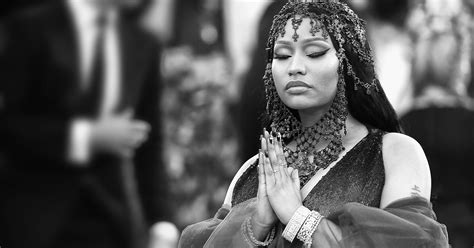 Nicki Minaj Versus Herself How The Queen Became Her Own Worst Enemy