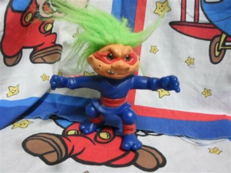 Battle Trolls Nunchuck Ninja Troll 5 Figure Hasbro 7599 1992 Blue