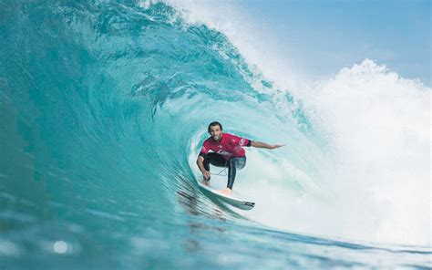 A estreia do surf nos jogos olímpicos . Frederico Morais - A vida do surfista até chegar às ...