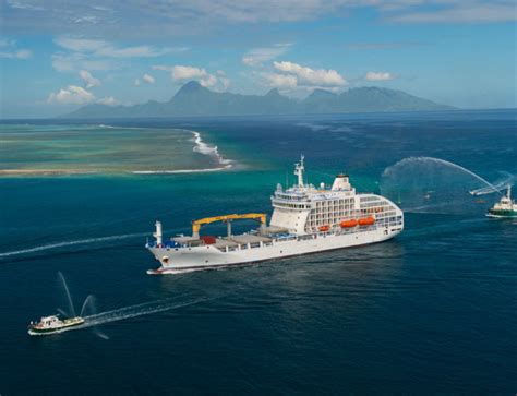 Luxury Small Ship Cruising Tahiti Nui Travel