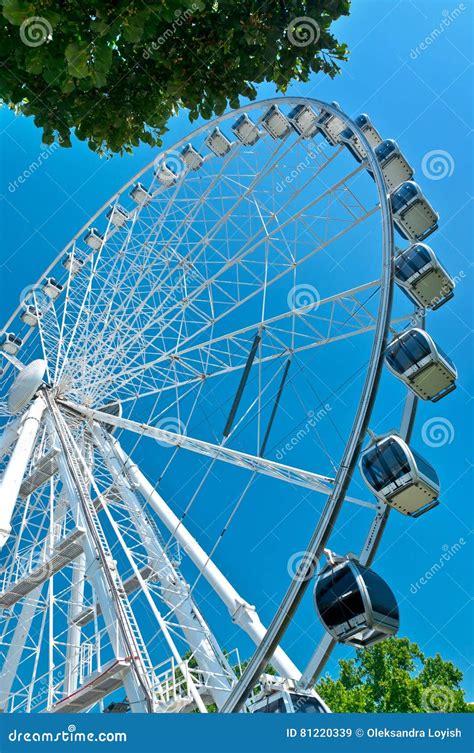 Ferris Wheel Stock Afbeelding Image Of Roteer Openlucht 81220339