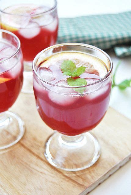 Strawberry And Hibiscus Tea Lemonadenice And Refreshing For The