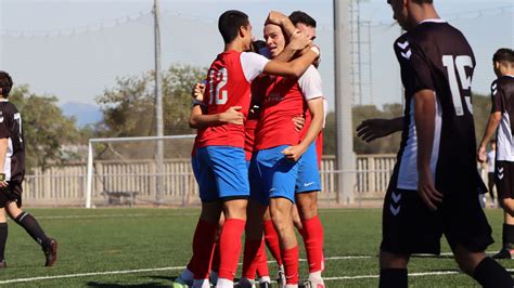 El Juvenil Del Algeciras Cf Deja Calavera Al Líder Del Grupo Con Dos