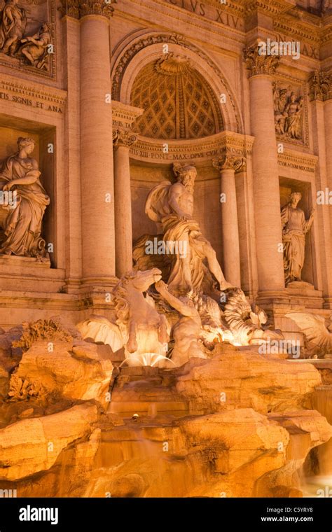Trevi Fountain Rome Italy Stock Photo Alamy