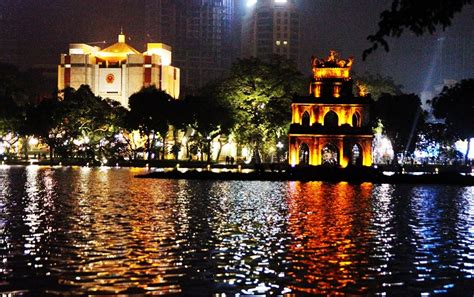 Hoan Kiem Lake Fantastic Place In The Heart Of Hanoi