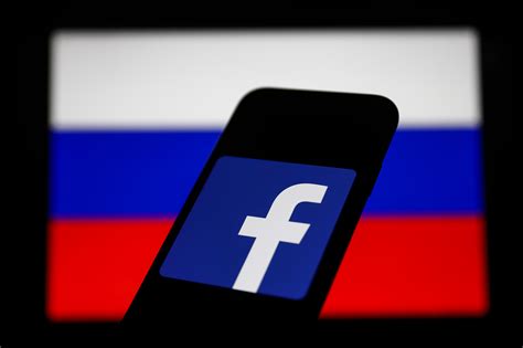 russia blocks facebook twitter for propaganda sites discrimination